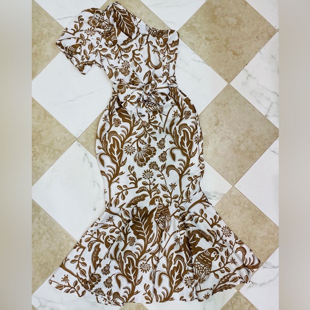 SHEIN Brown and White Floral one shoulder mermaid style Maxi Dress size small